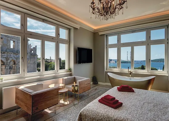 Lägenhet Arena & Seaview Luxurious *