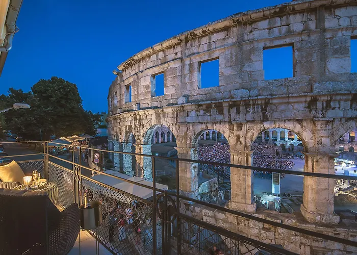 Apartman Arena & Seaview Luxurious *