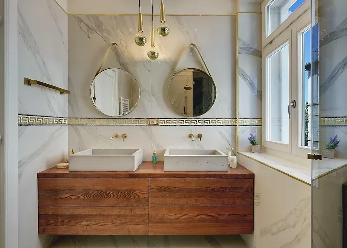 Arena & Seaview Luxurious * Pula