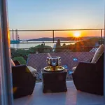 Lejlighed Arena & Seaview Luxurious *
