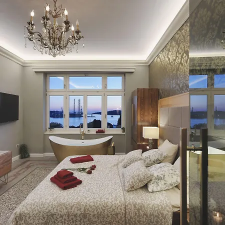 Arena&seaview Luxurious Appartement *