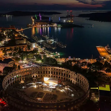 Arena&seaview Luxurious